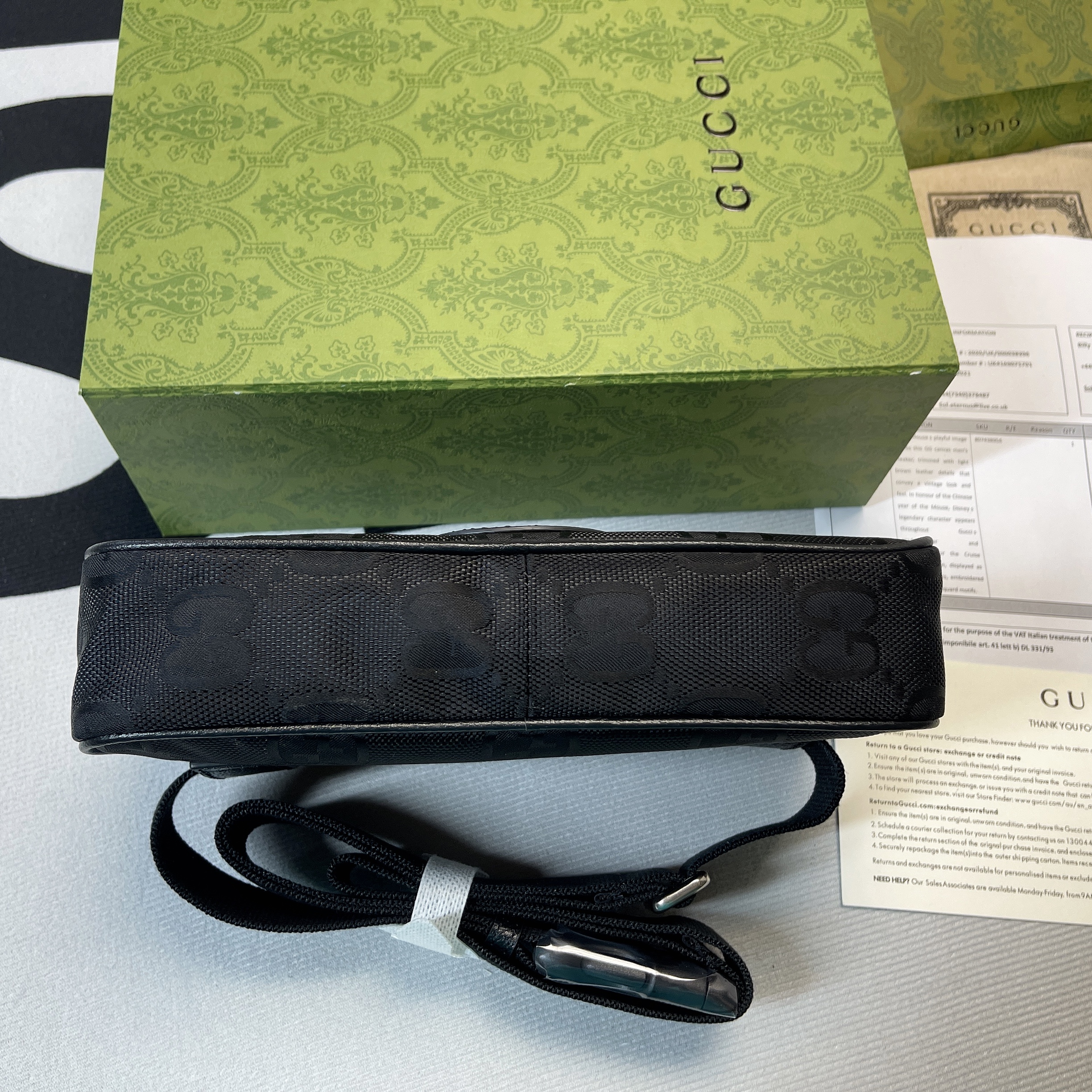 Gvc*1 Gvc*1 Off The Grid Belt Bag Black GG ECONYL® For Men  9.5in/24cm GG 631341 H9HBN 1000