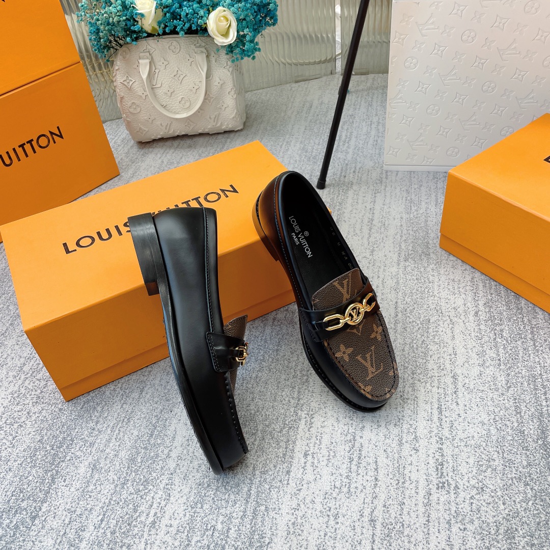 L0vis Vvtt0n Women’s Chess Flat Loafe Black And Brown For Women LV