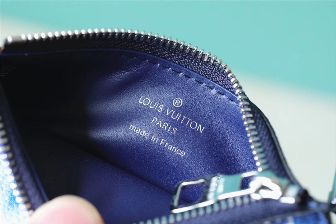L0vis Vvtt0n Gaston Wearable Wallet Monogram Blue For Men, Men’s Bags, Shoulder And Crossbody Bags 8.7in/22cm LV M81431