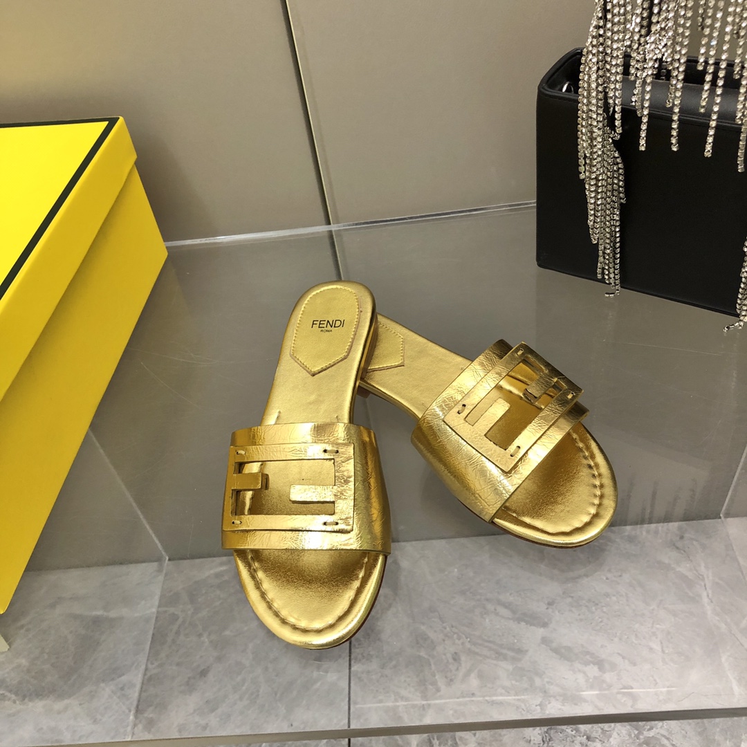 F**di Baguette Gold Nappa Slides For Women 8R8136AI16F0XV6