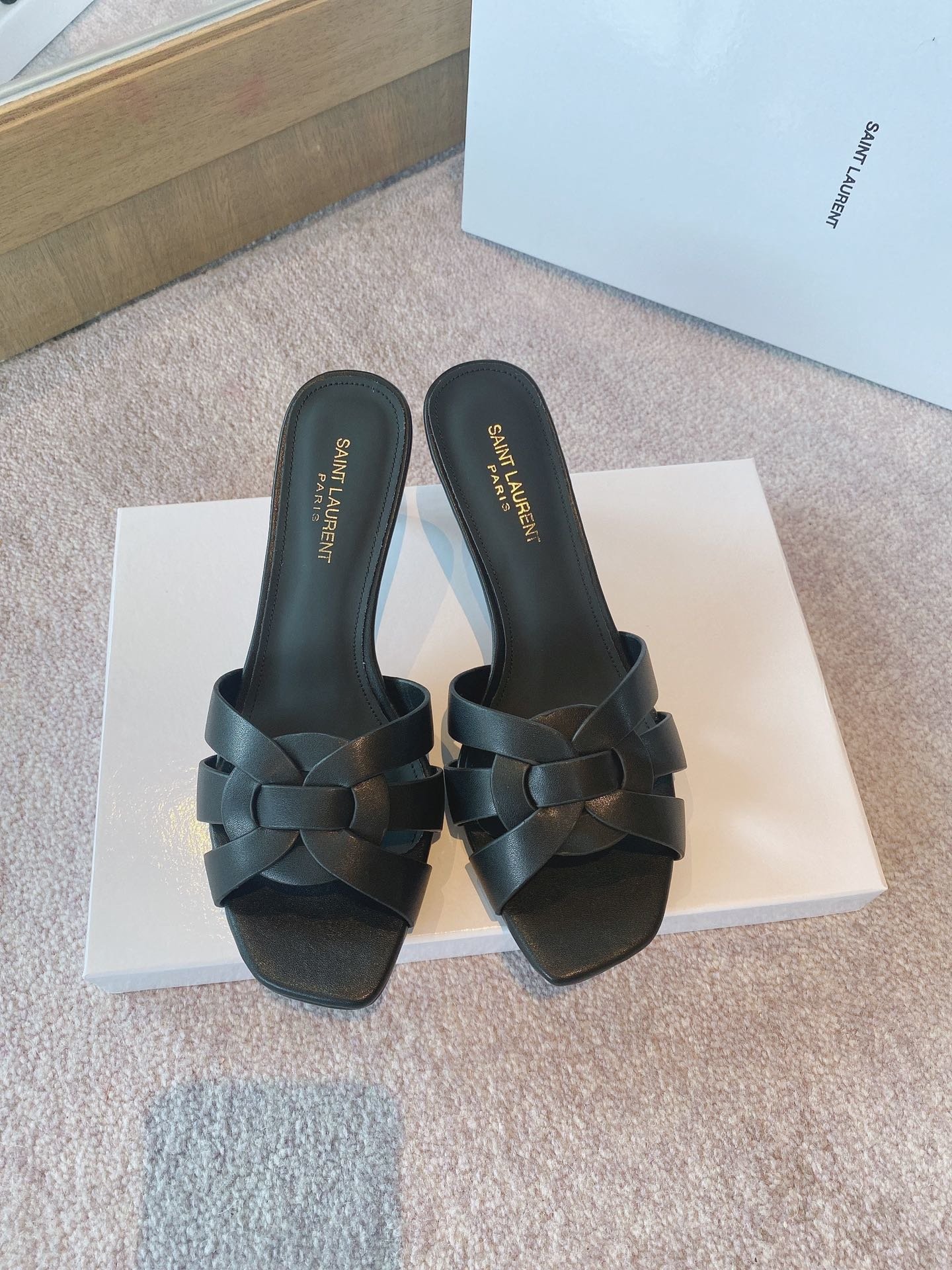 Sa1nt Lau*nt Women’s Tribute Heeled Mules Black For Women Y51 650986DWE001000