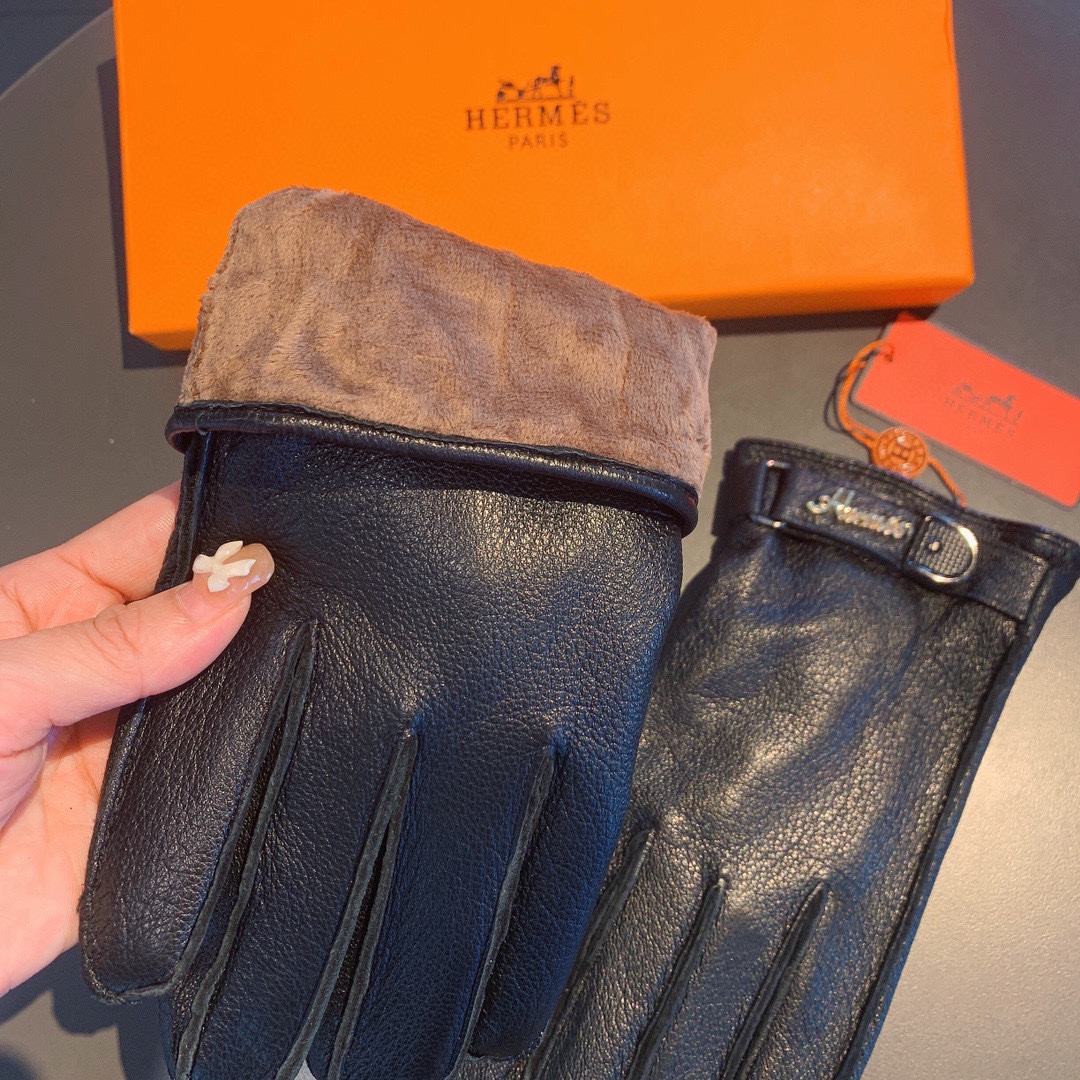 H**me5 Soya Gloves In Black