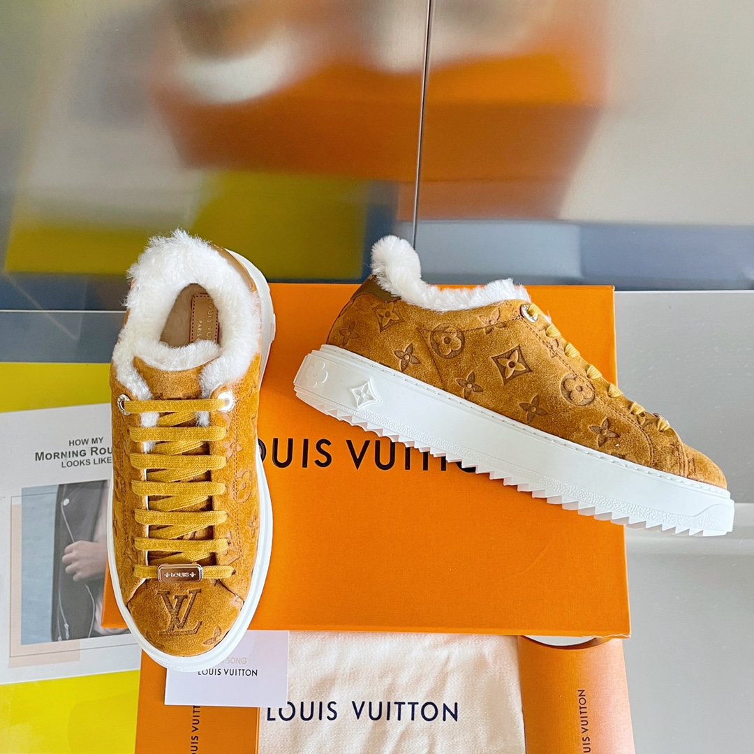 L0vis Vvtt0n Women’s Time Out Sneaker Brown For Women LV