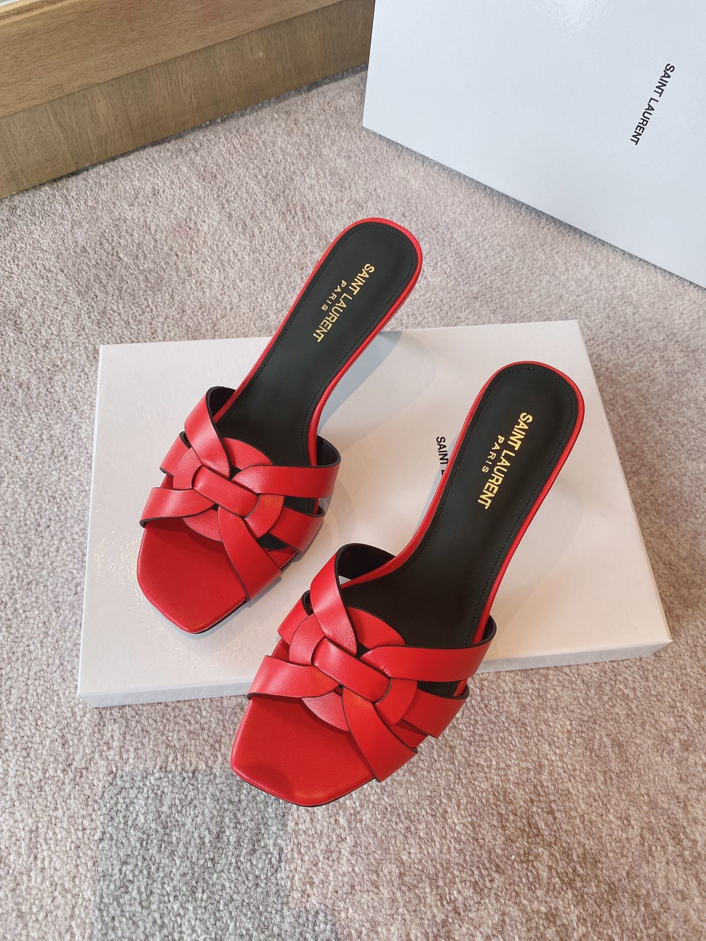 Sa1nt Lau*nt Women’s Tribute Heeled Mules Red For Women Y51