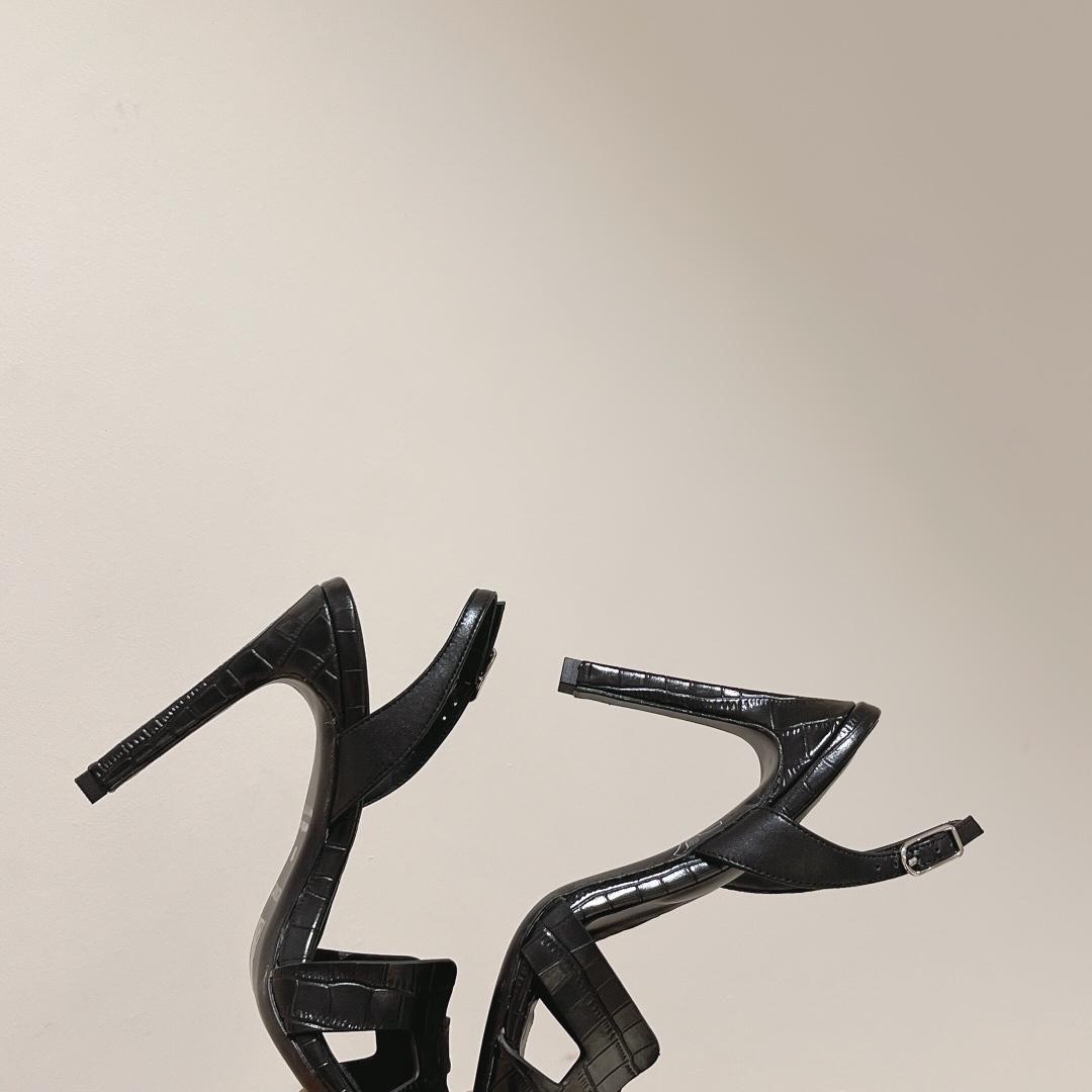 H**me5 Ella Sandal Noir For Women 4.1in/10.5cm H221241Z 02360