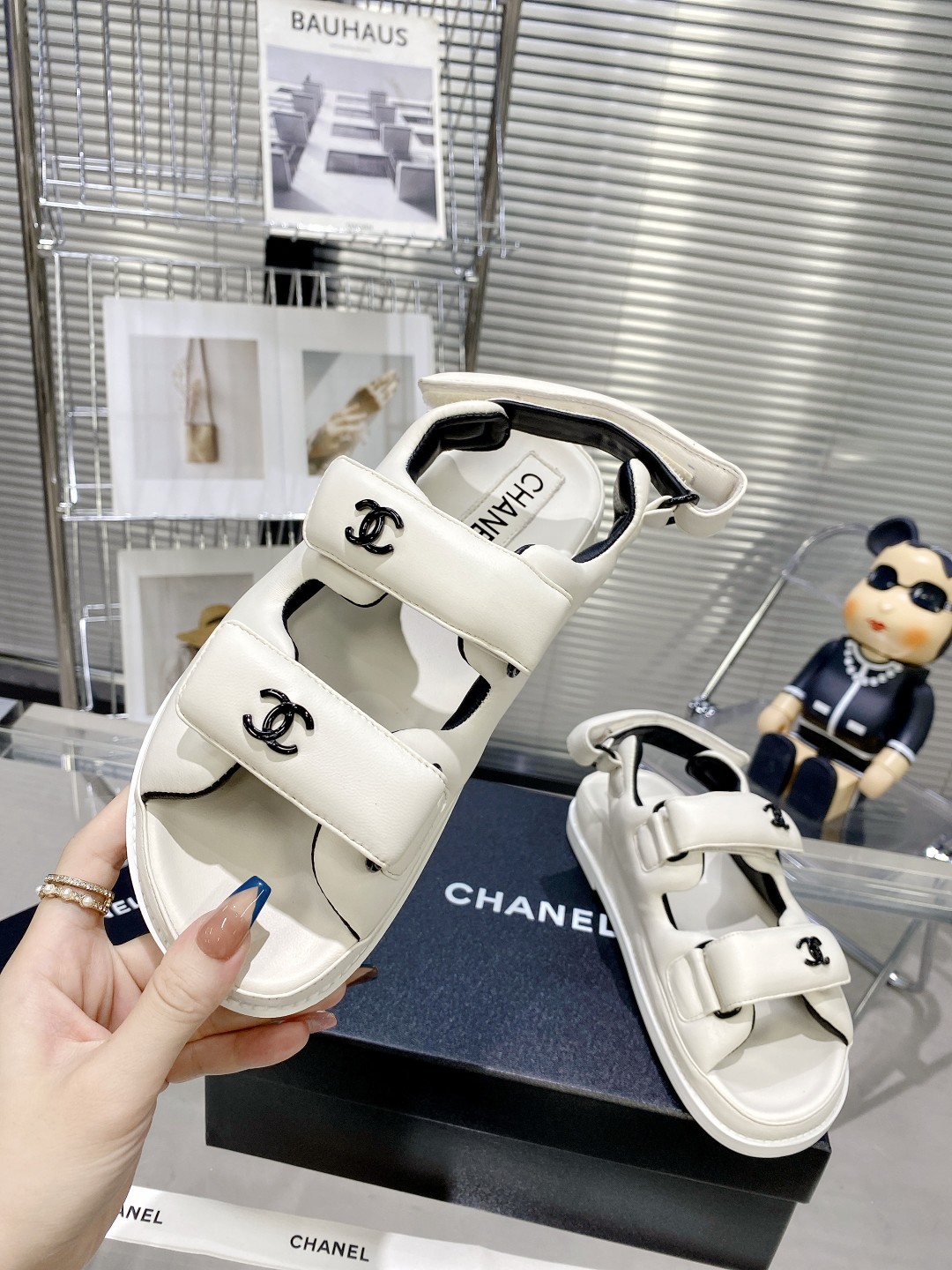 Ch**el Women’s Sandals With Ch**el Logo White For Women