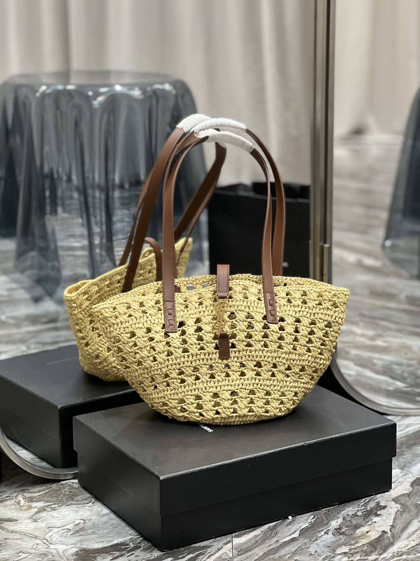 Sa1nt Lau*nt Panier Medium Bag Beige For Women, Women’s Bags 16.5in/42cm Y51